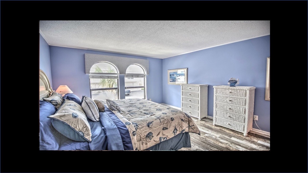 Photo of Bedroom in Navarre Beach