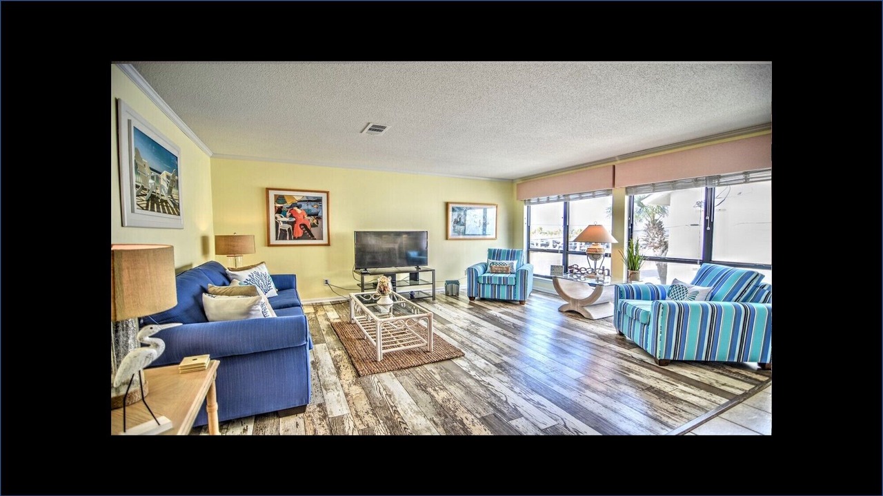 Photo of Livingroom in Navarre Beach