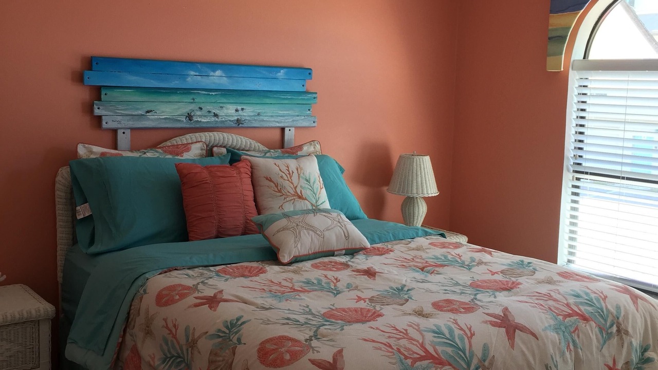 Photo of Bedroom in Navarre Beach