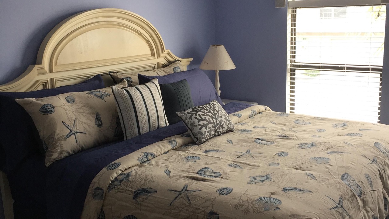 Photo of Bedroom in Navarre Beach