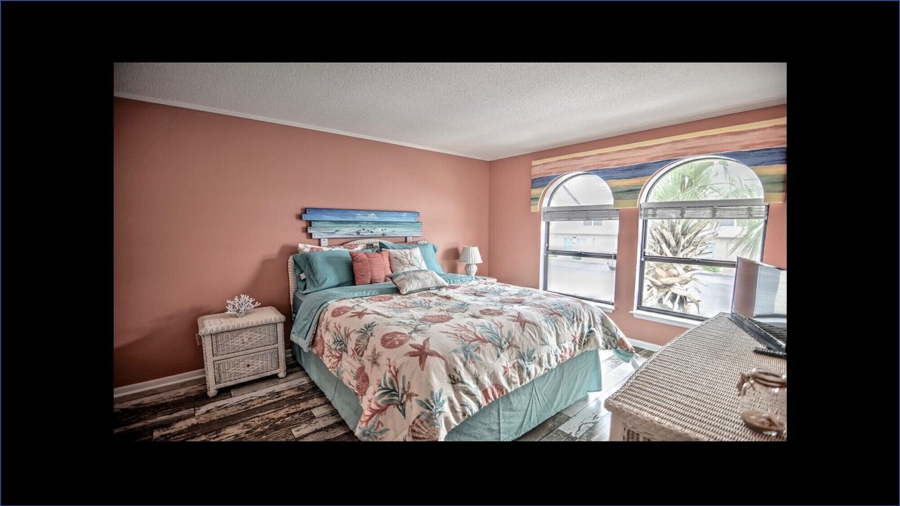 Photo of Bedroom in Navarre Beach