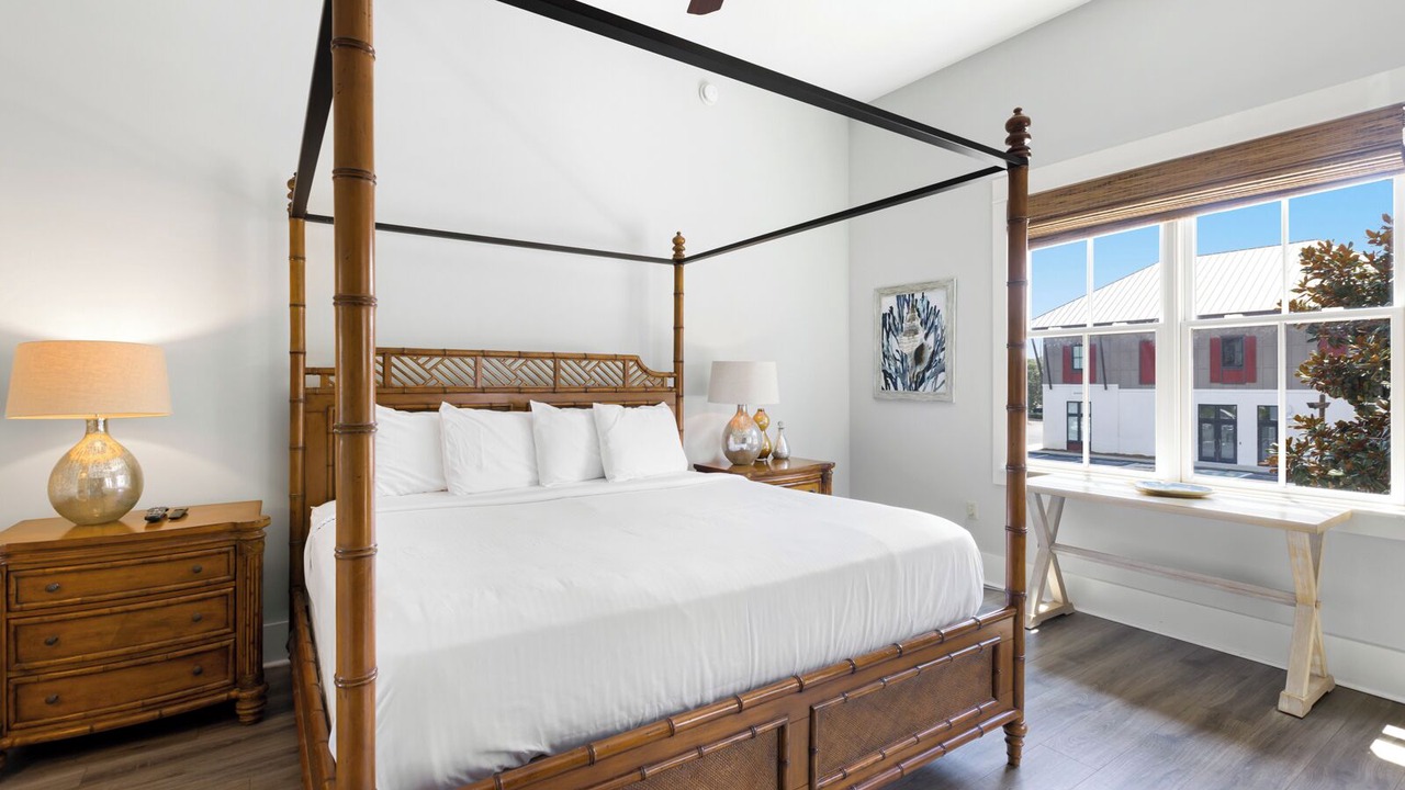 Photo of Bedroom in Santa Rosa Beach