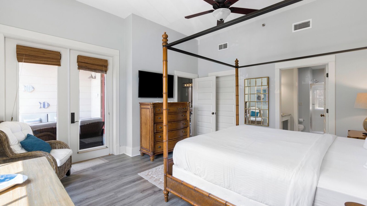 Photo of Bedroom in Santa Rosa Beach