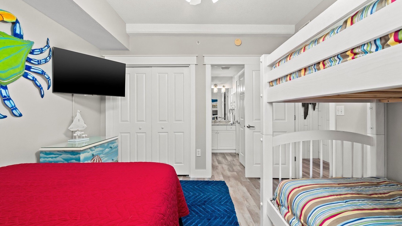 Photo of Bedroom in Miramar Beach