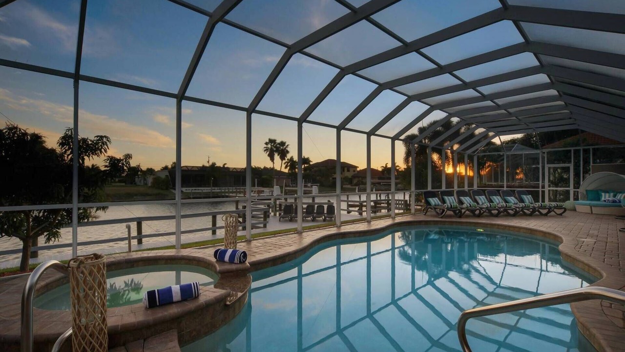 Photo of Outdoor in Pelican