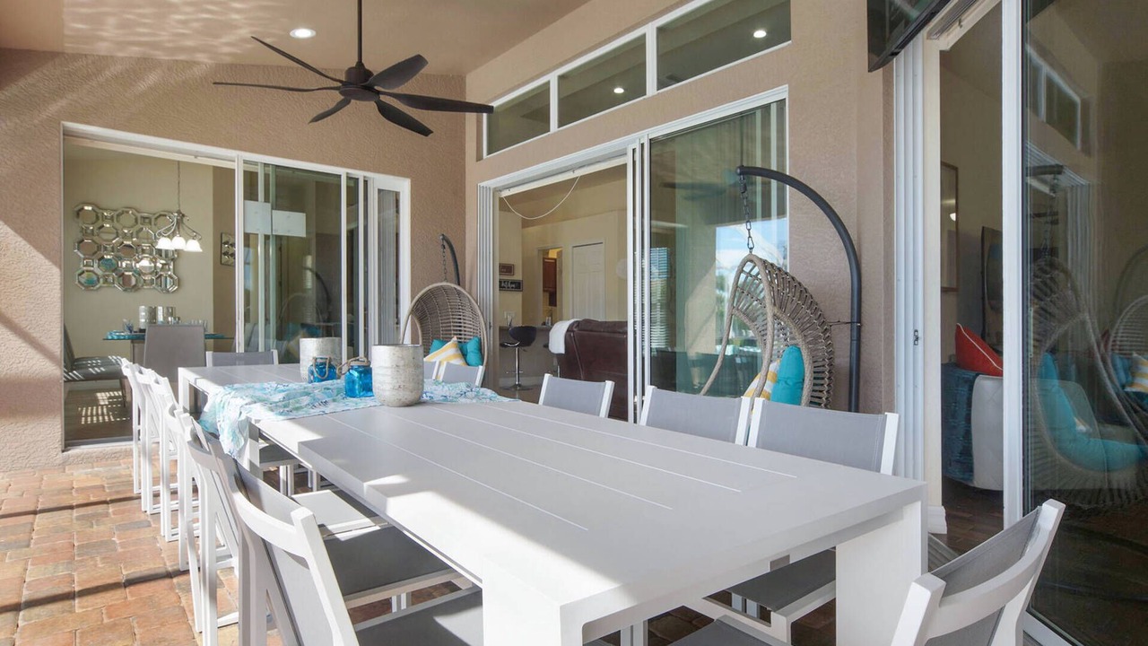 Photo of Outdoor in Pelican