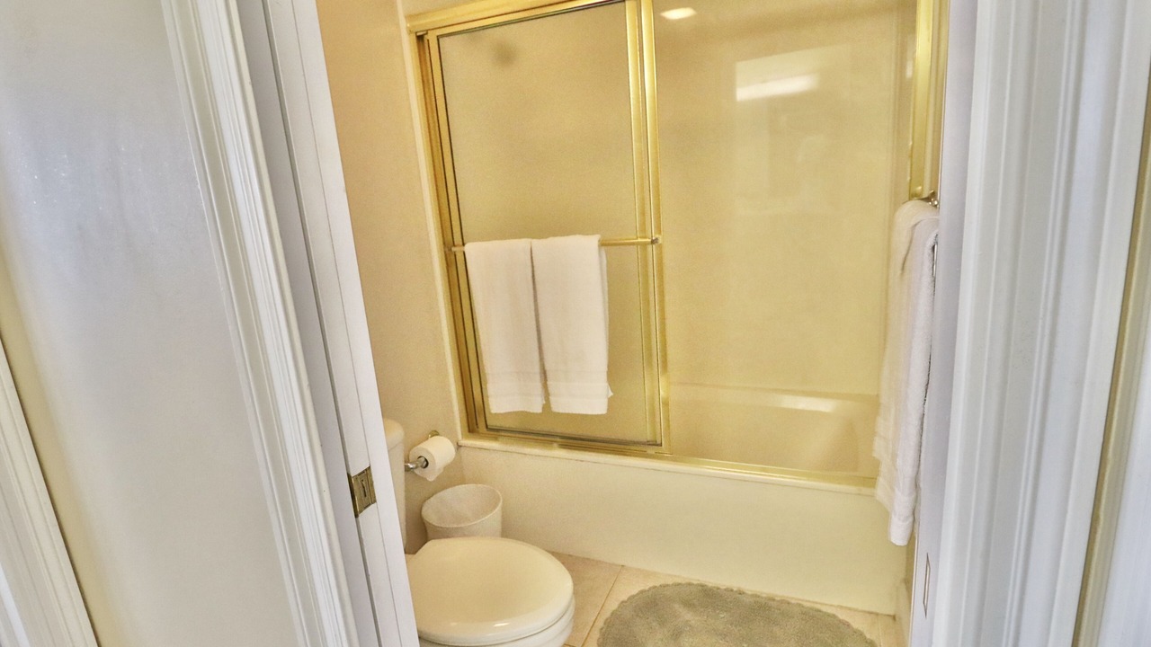 Photo of Bathroom in Thomas Drive