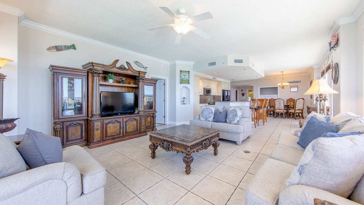 Photo of Livingroom in Thomas Drive