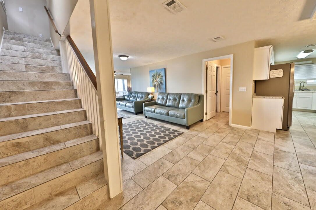 Photo of Livingroom in Lullwater Beach On Gulf Of Mexico