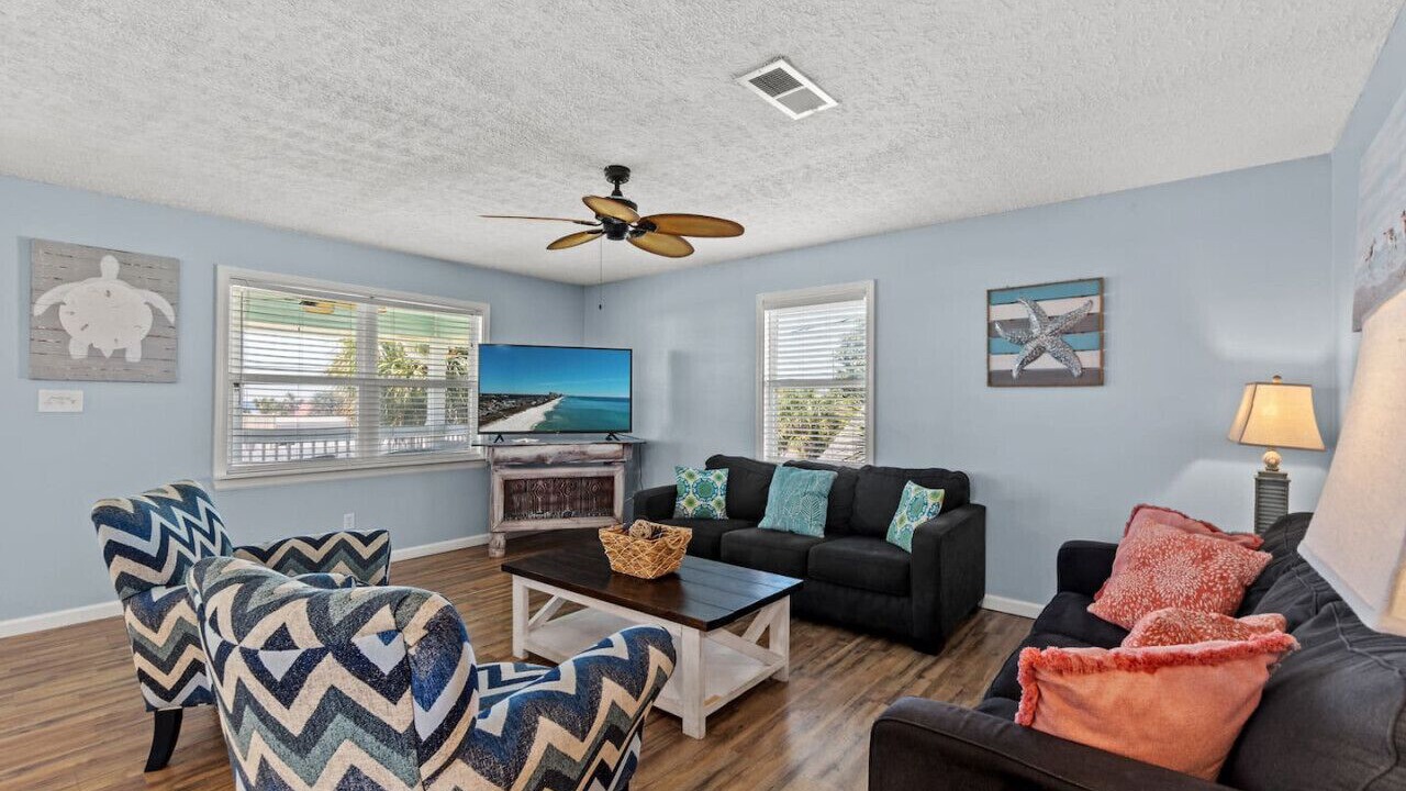 Photo of Bedroom in El Centro Beach