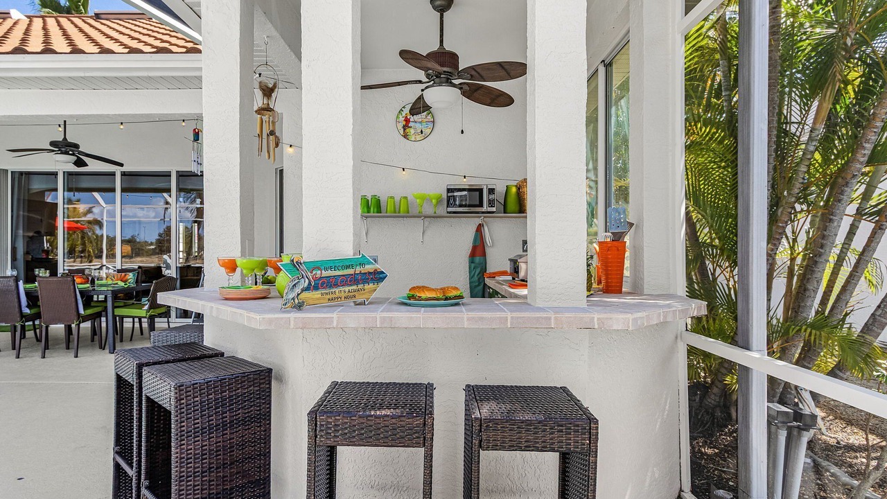Photo of Outdoor in Pelican
