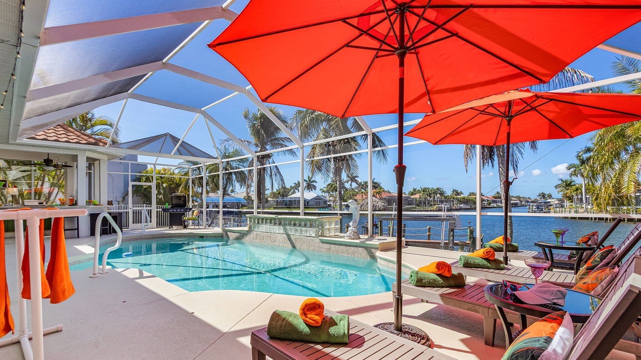 Photo of Outdoor in Pelican
