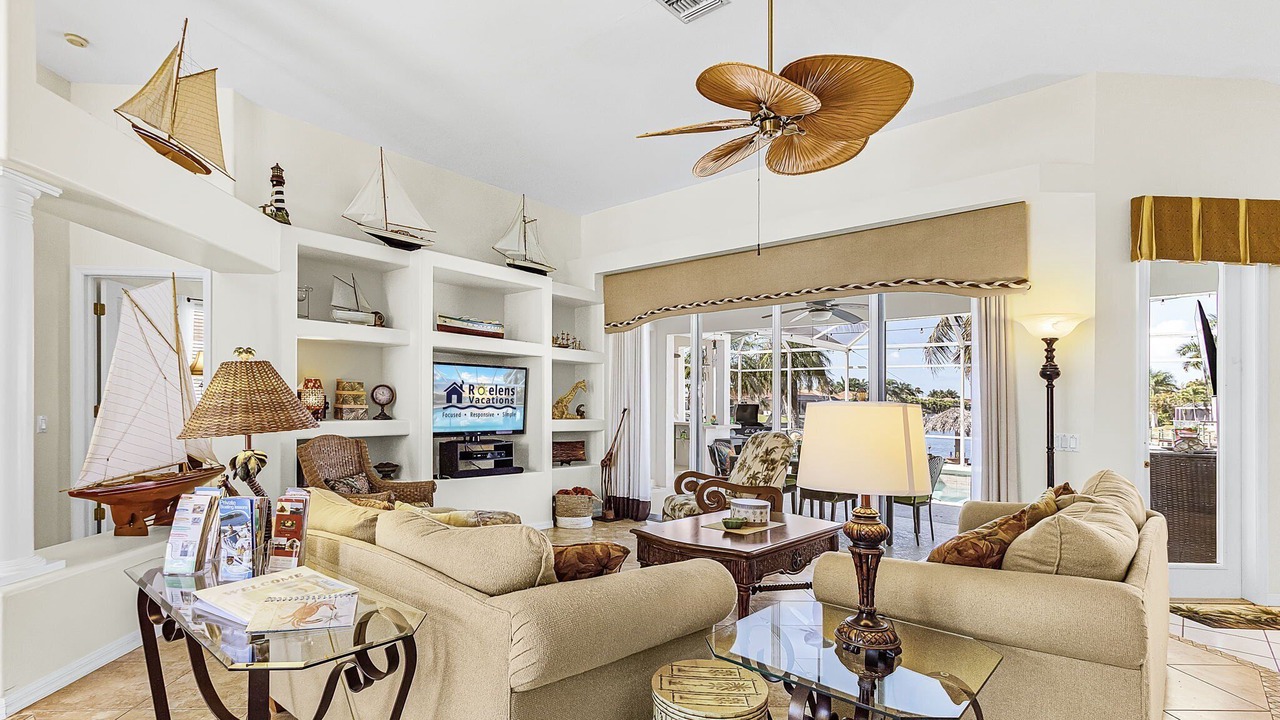 Photo of Livingroom in Pelican
