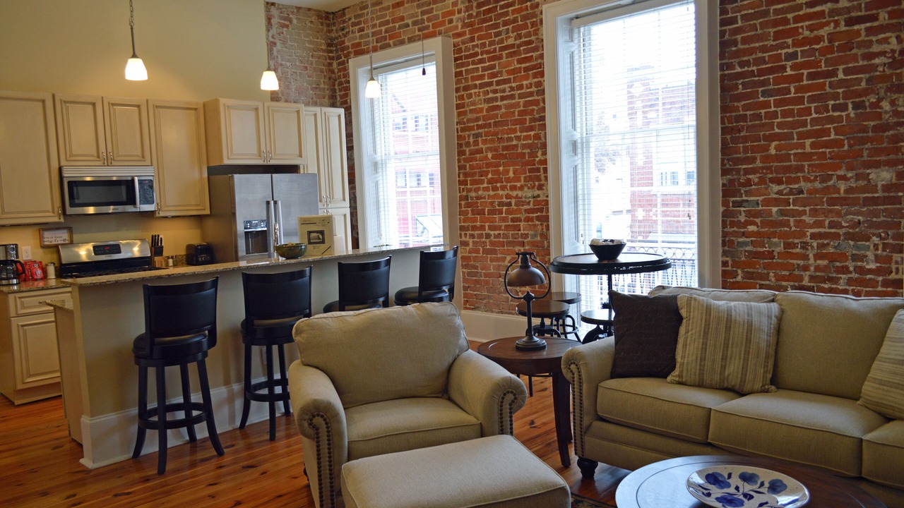 Photo of Others in Arts/Warehouse District