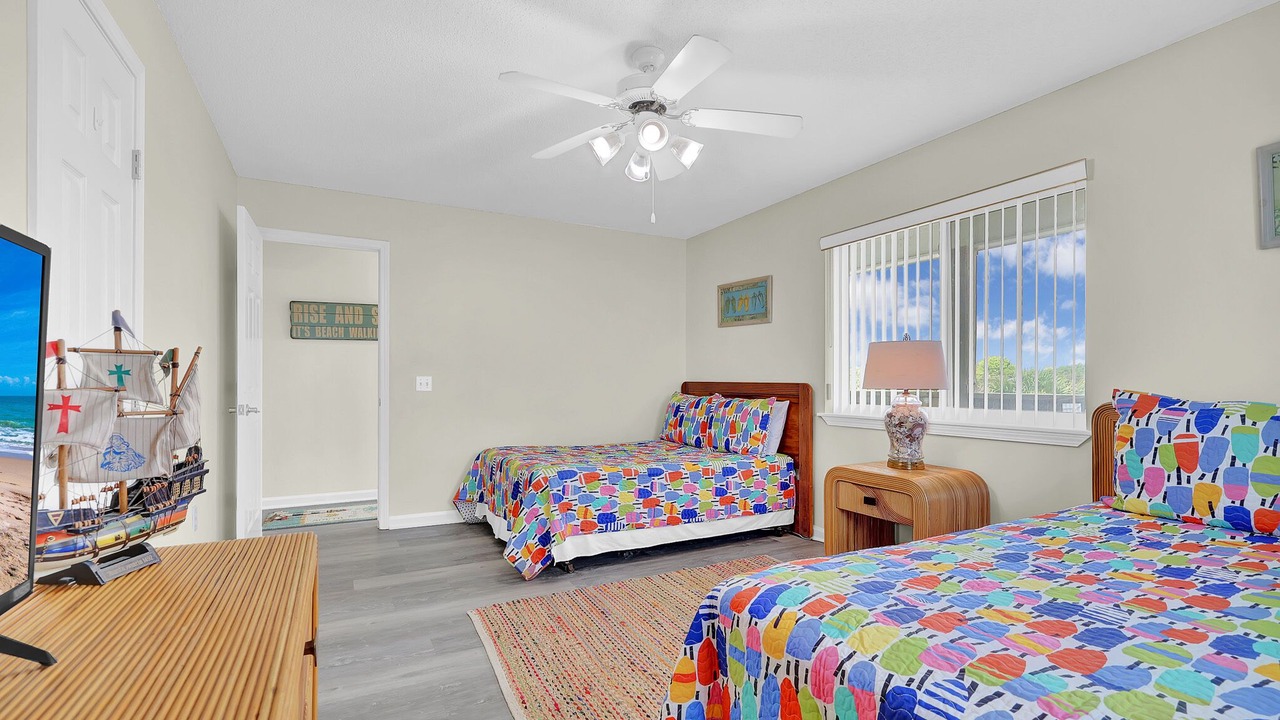 Photo of Bedroom in Laguna Beach Estates