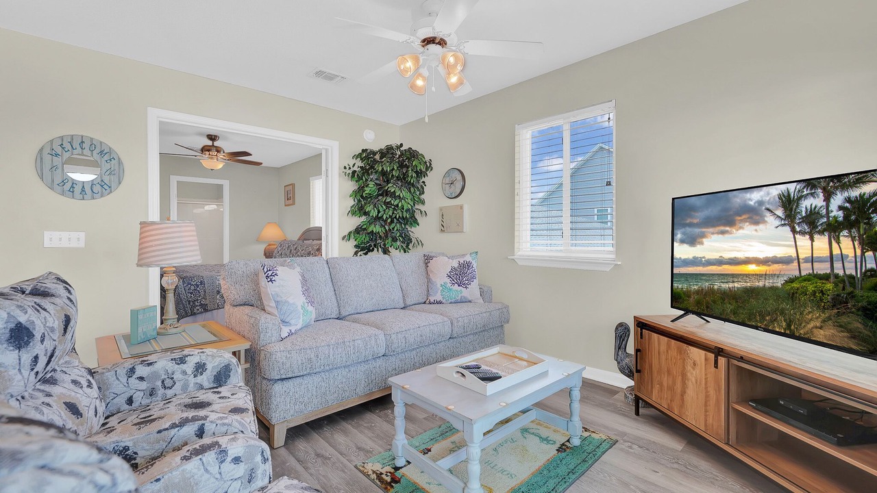 Photo of Livingroom in Laguna Beach Estates