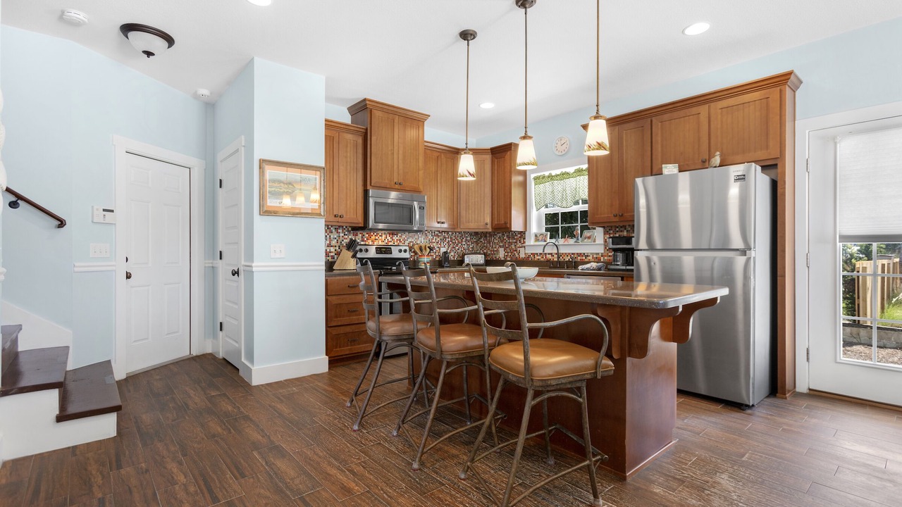 Photo of Kitchen in Laguna Beach Estates