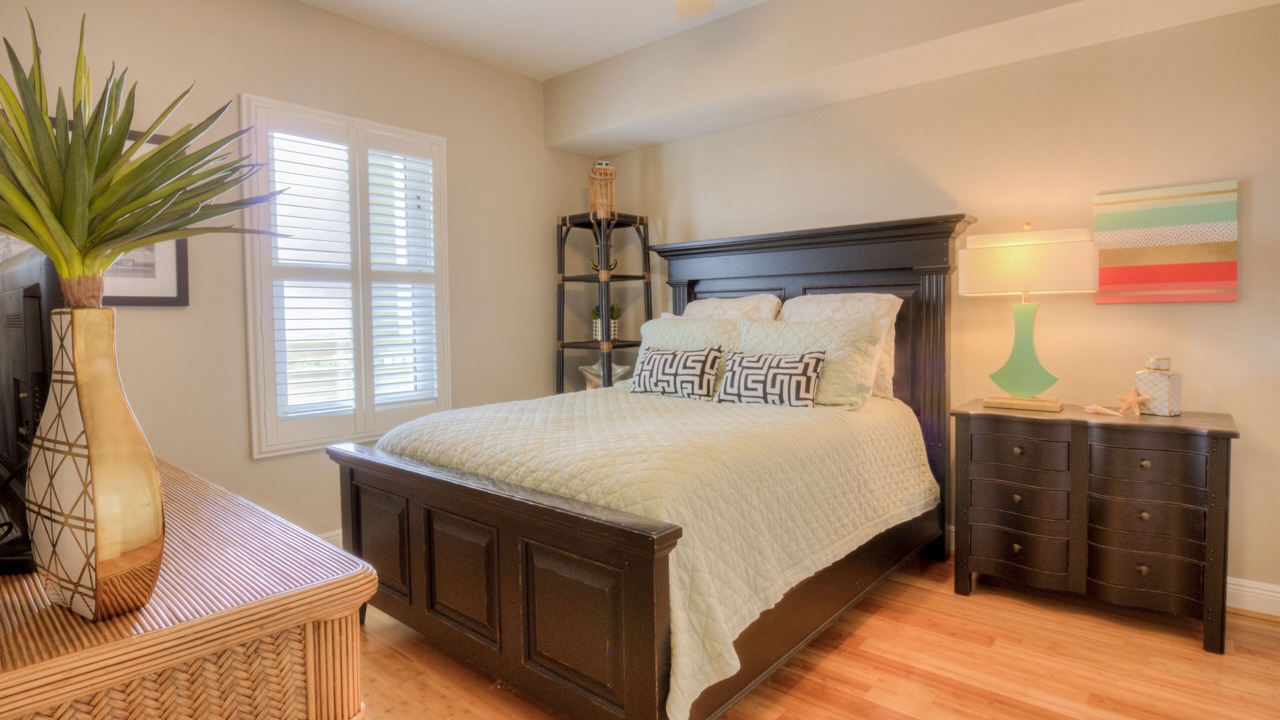 Photo of Bedroom in Miramar Beach