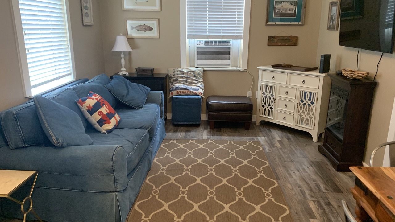 Photo of Livingroom in Port St. Joe