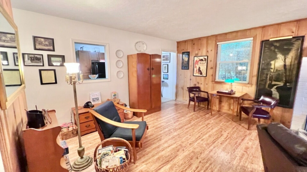 Photo of Bedroom in Bay VIew Addition