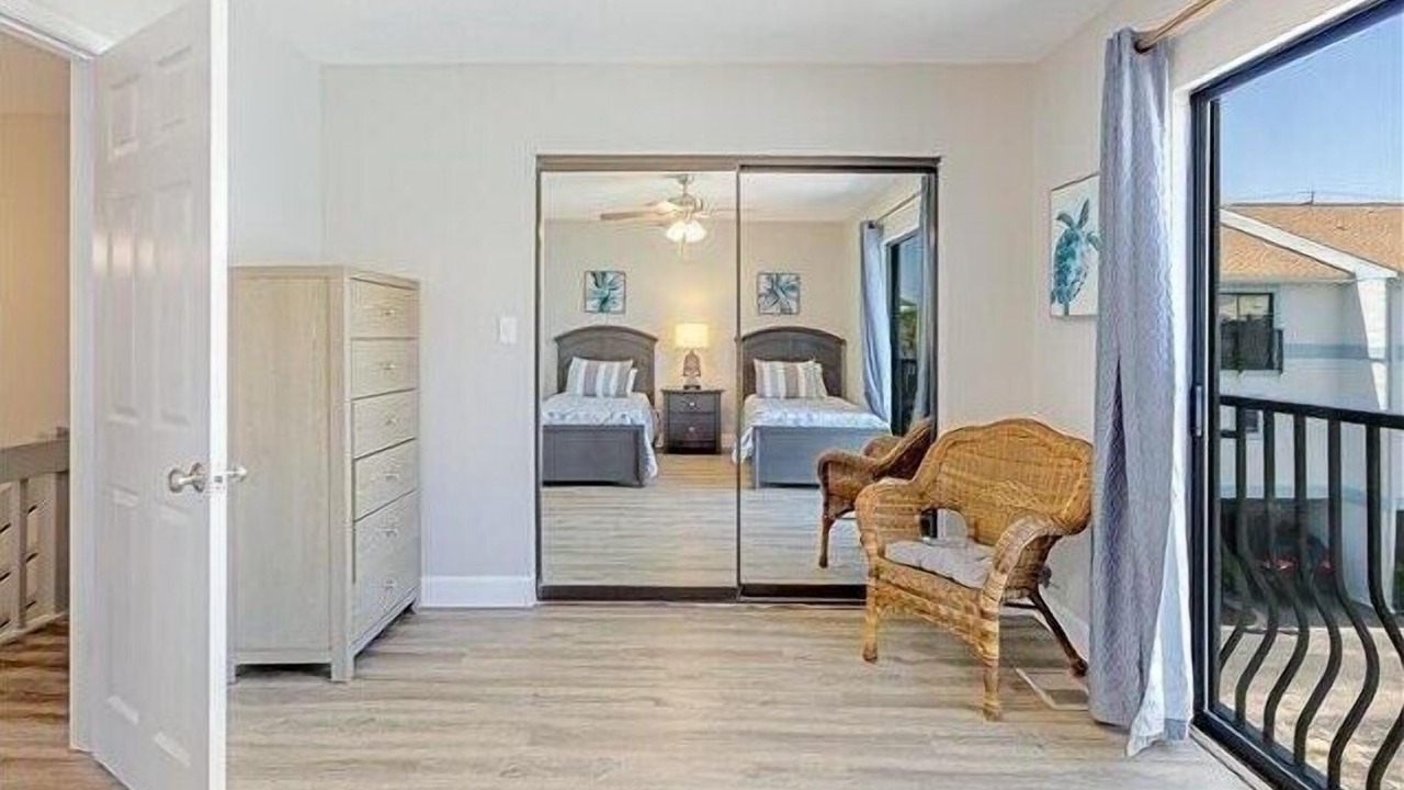 Photo of Bedroom in Miramar Beach