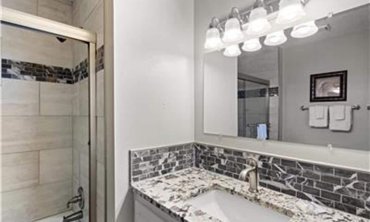 Photo of Bathroom in Miramar Beach