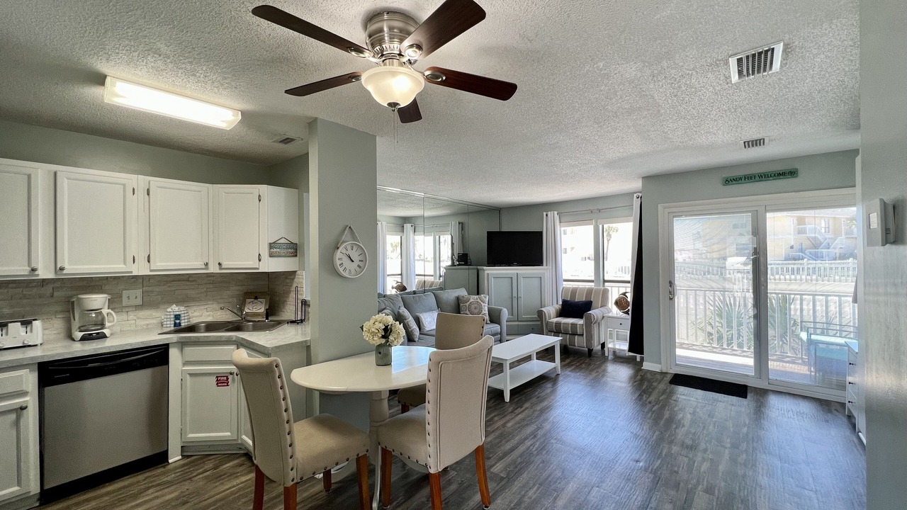 Photo of Livingroom in Holiday Isle