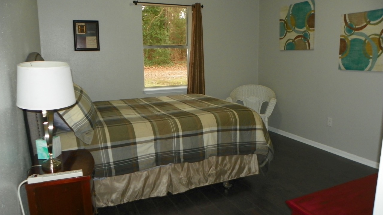 Photo of Bedroom in Zavalla