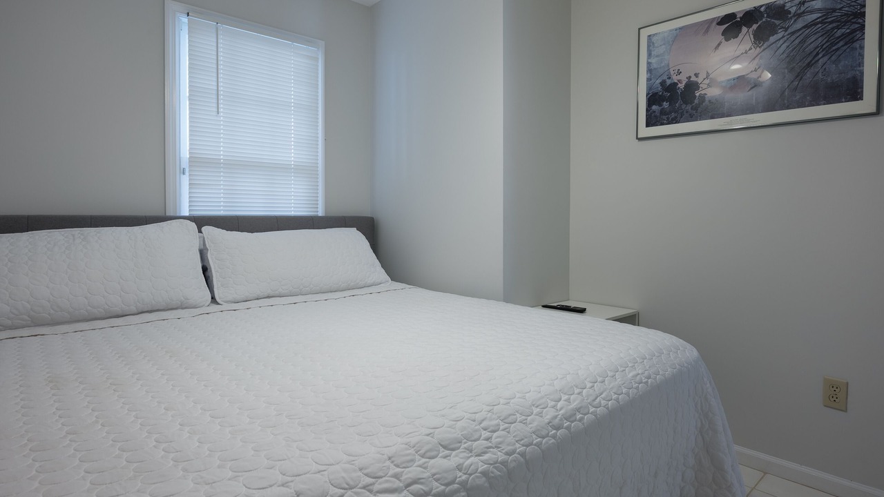 Photo of Bedroom in Truman Annex