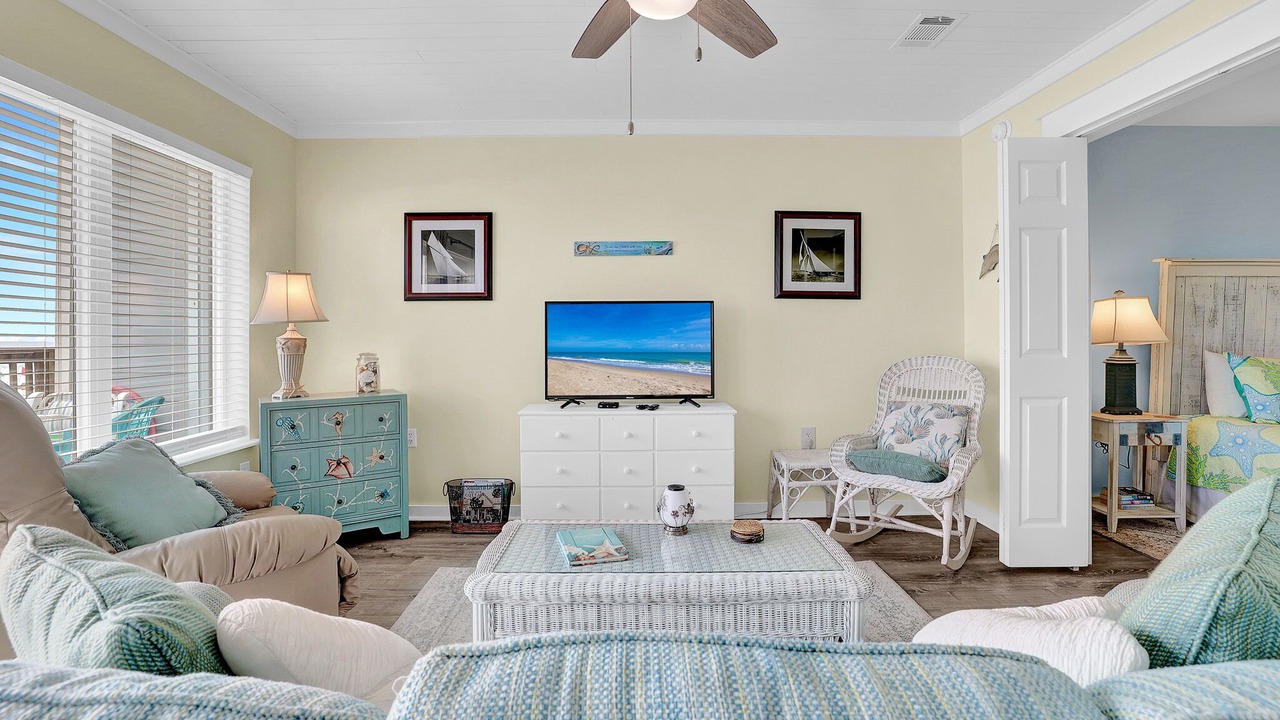 Photo of Livingroom in Laguna Beach Estates