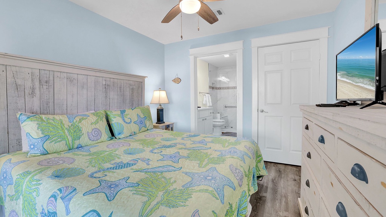 Photo of Bedroom in Laguna Beach Estates