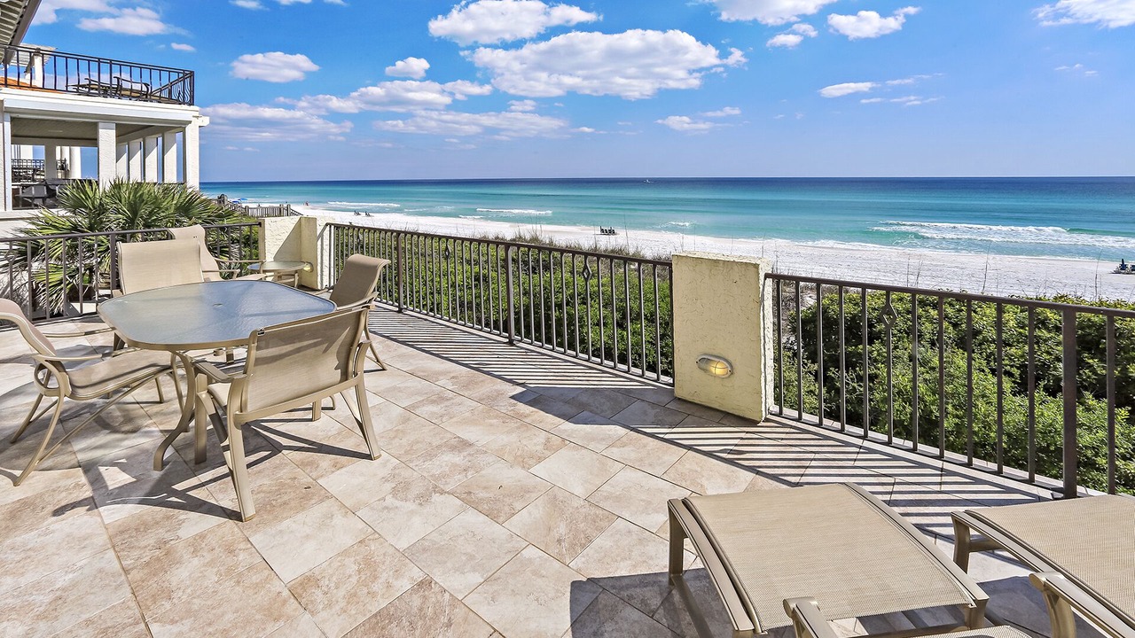 Photo of Patio Balcony in Dune Allen Beach