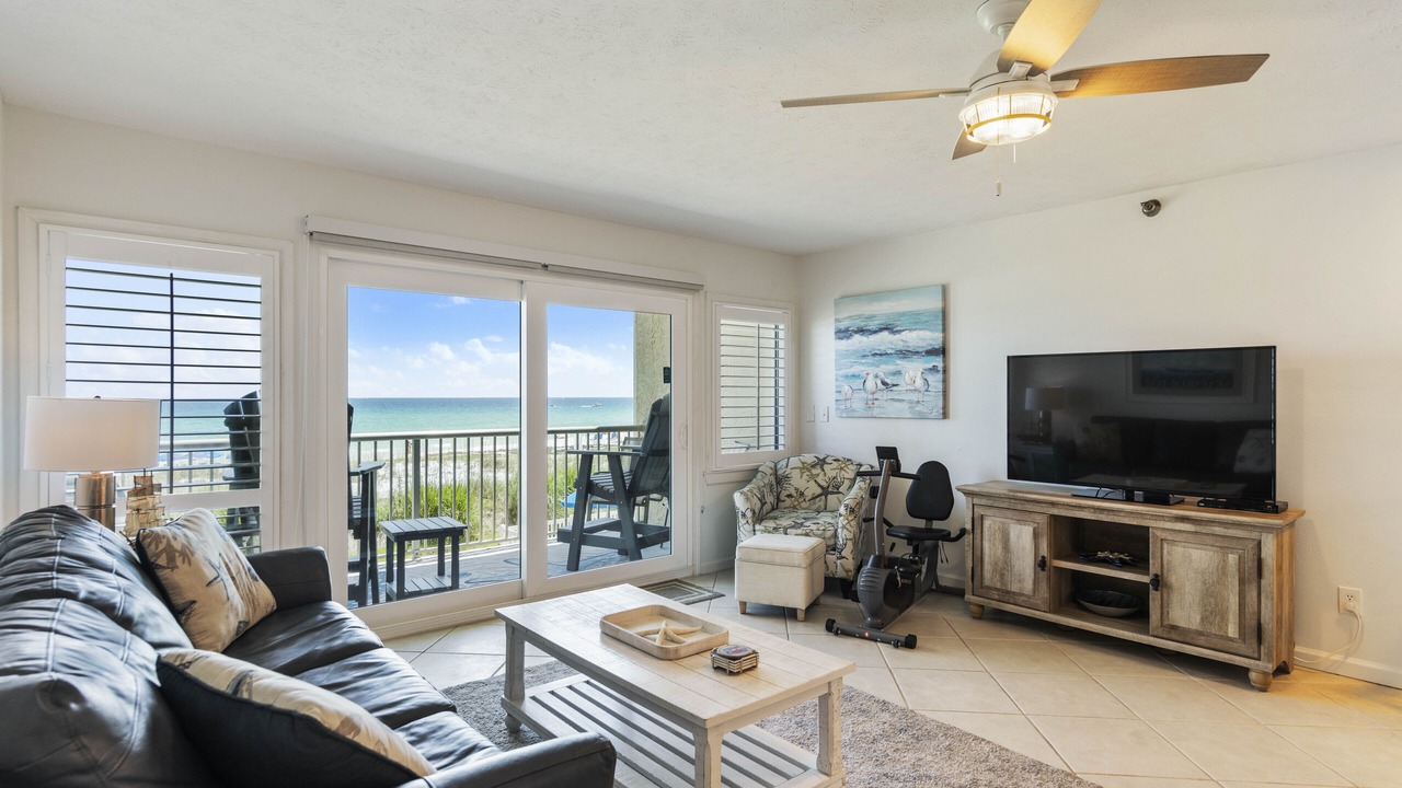 Photo of Livingroom in Fort Walton Beach - Destin