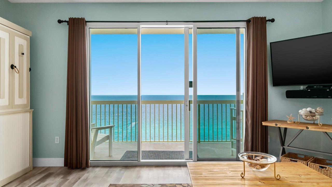 Photo of Livingroom in Miramar Beach
