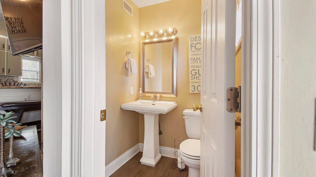 Photo of Bathroom in Holiday Beach