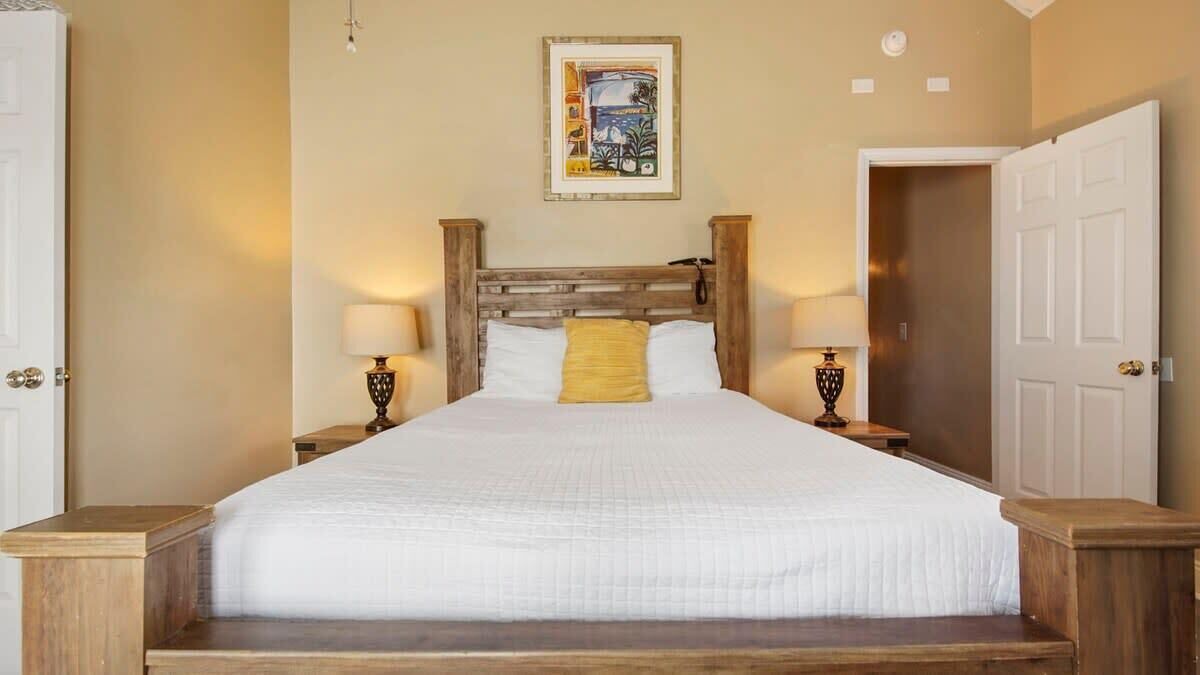 Photo of Bedroom in Holiday Beach