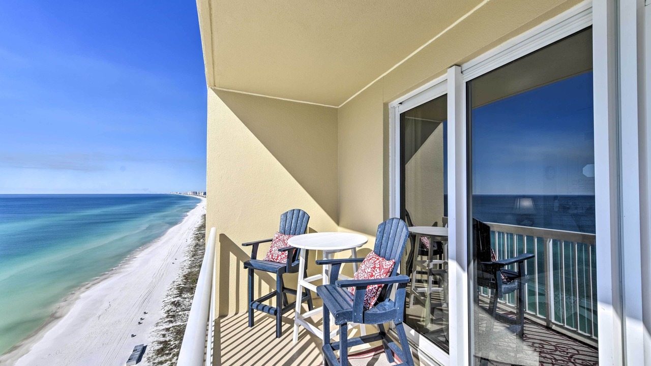 Photo of Patio Balcony in Lower Grand Lagoon
