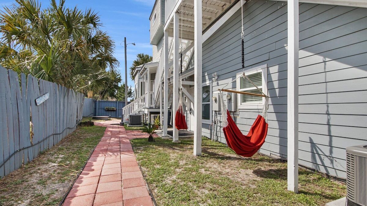Photo of Patio Balcony in Holiday Beach