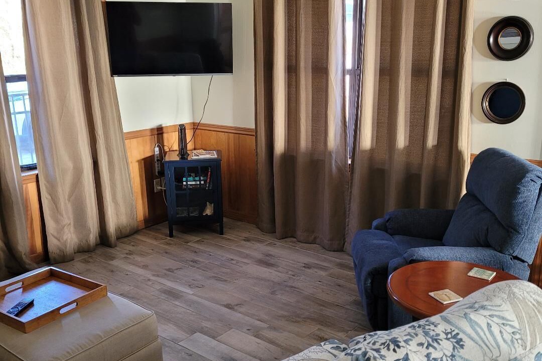 Photo of Livingroom in Kiska Beach