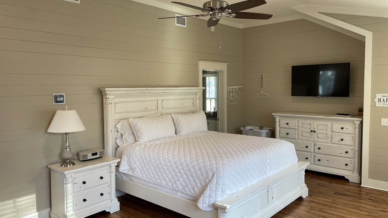 Photo of Bedroom in Watercolor