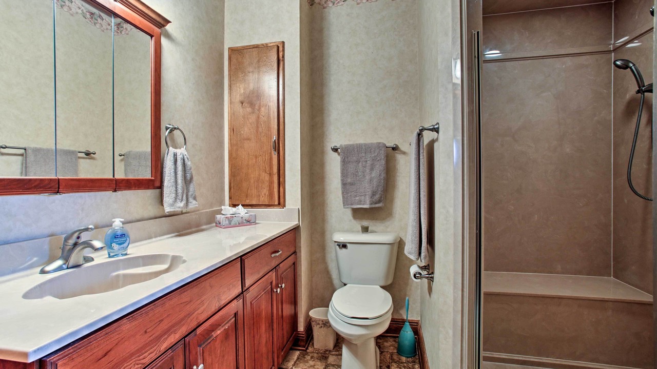 Photo of Bathroom in Lake Catherine