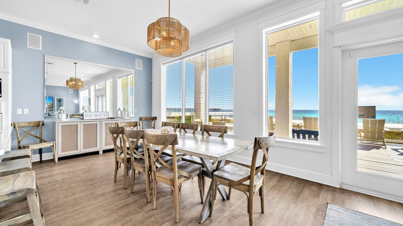 Photo of Livingroom in Lullwater Beach On Gulf Of Mexico