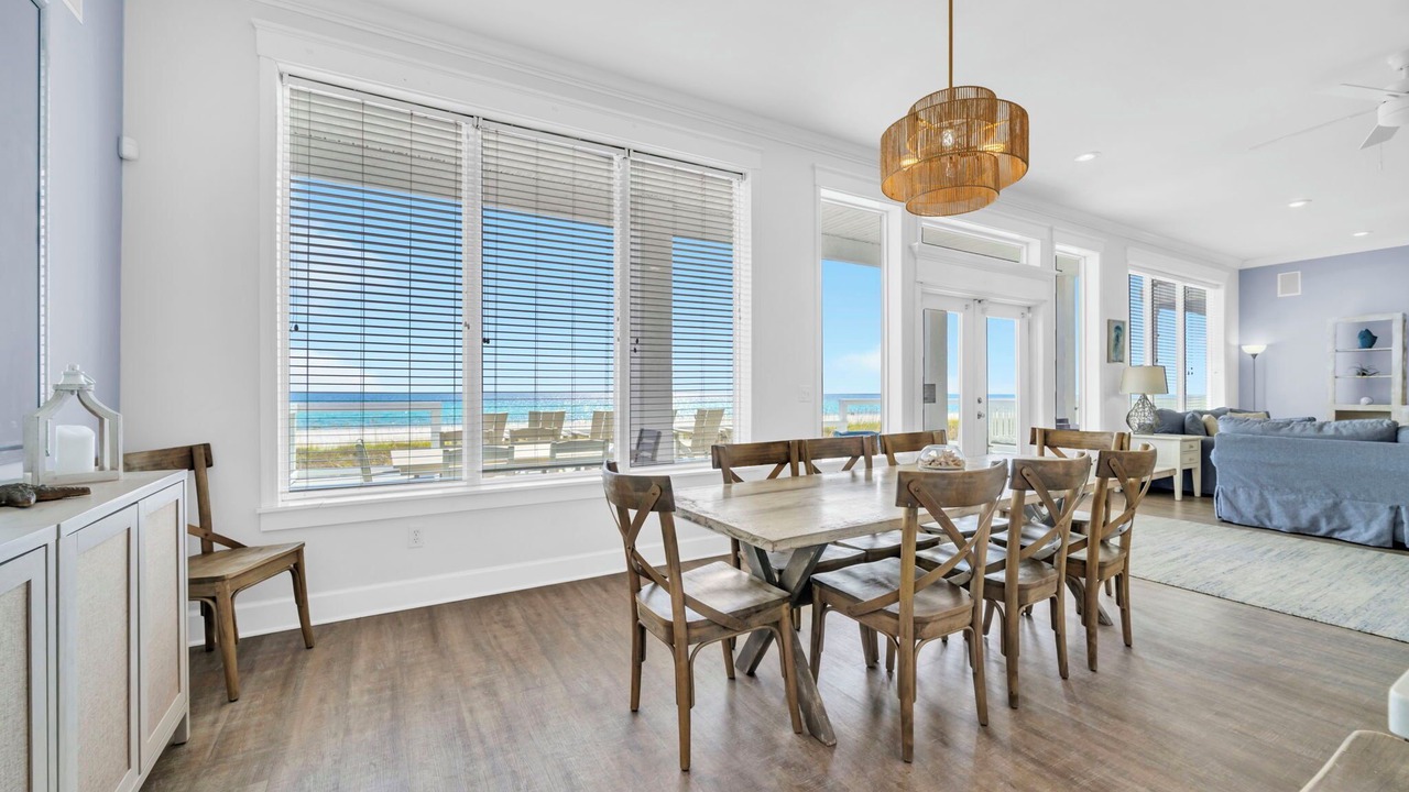 Photo of Livingroom in Lullwater Beach On Gulf Of Mexico