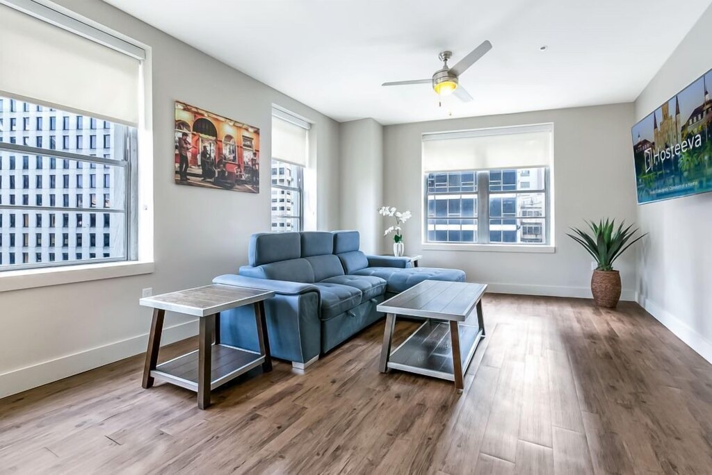 Photo of Livingroom in Central Business District