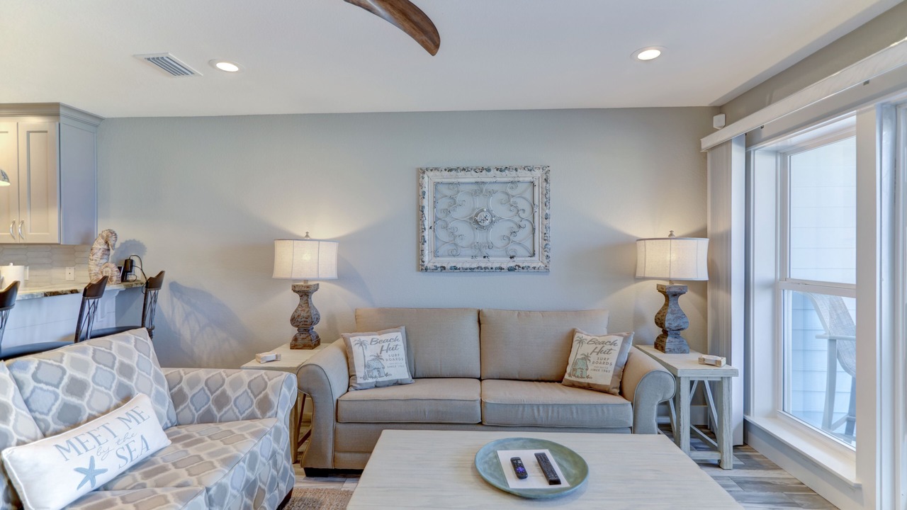 Photo of Livingroom in Laguna Beach Estates