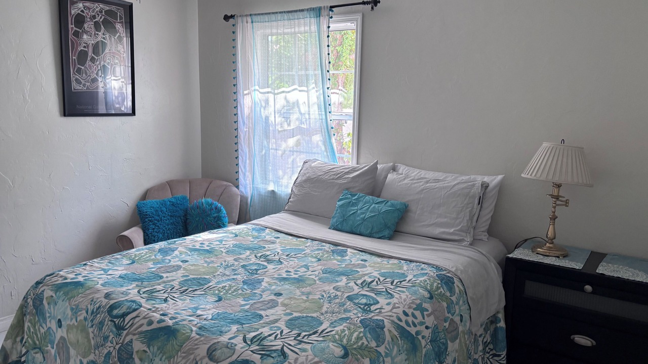 Photo of Bedroom in Arlington Park