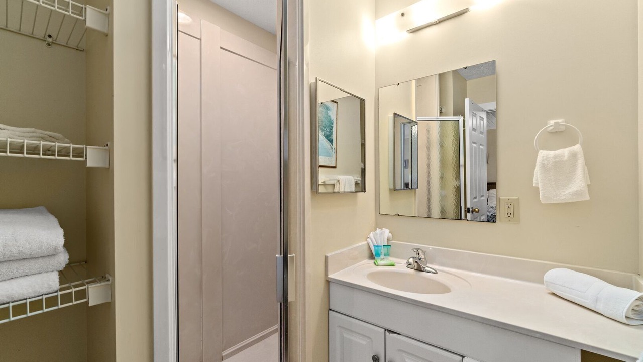 Photo of Bathroom in Bahama Beach