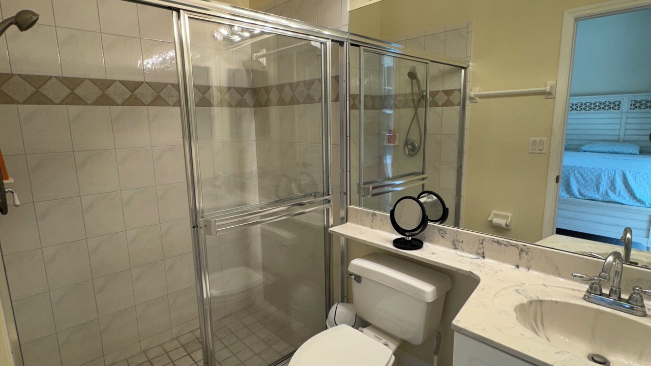 Photo of Bathroom in Palm River Estates