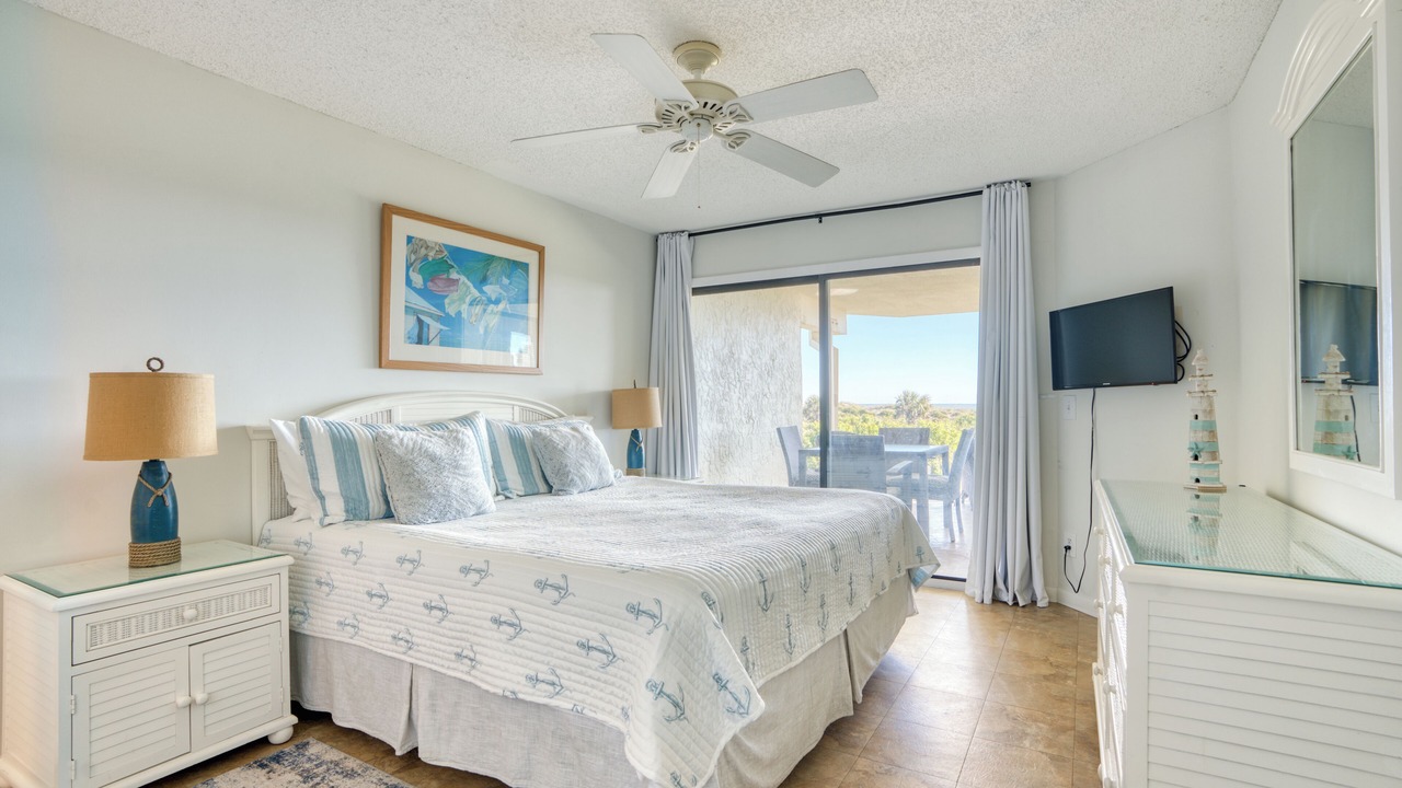Photo of Bedroom in Butler Beach