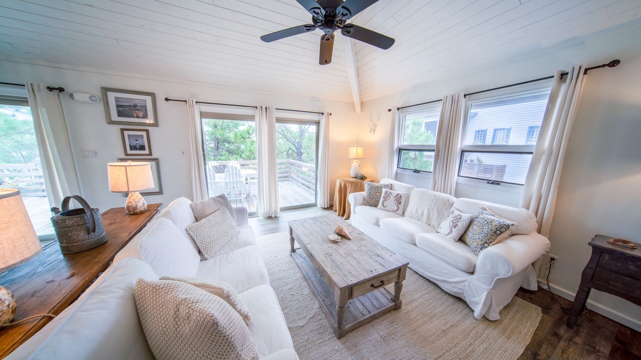 Photo of Livingroom in Plantation